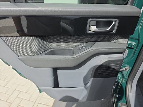 New 2025 INEOS Grenadier Station Wagon AWD/4WD image 10