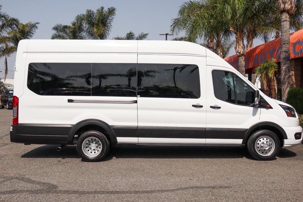 Used 2023 Ford Transit 350 XLT RWD image 10