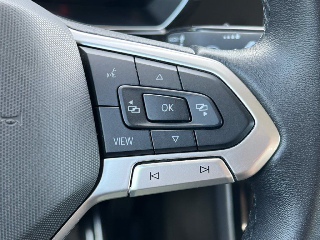 Used 2023 Volkswagen Jetta SE FWD image 18