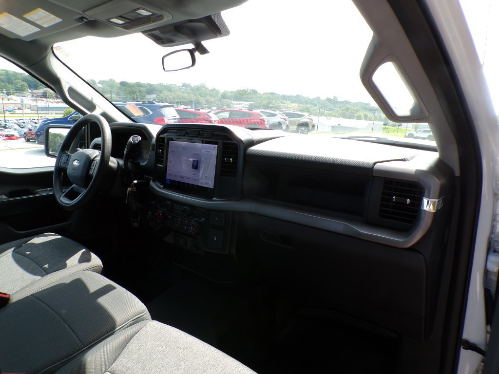 Used 2024 Ford F150 XL RWD image 14
