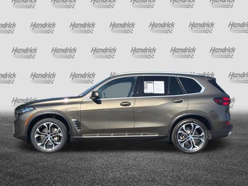 Certified 2025 BMW X5 xDrive50e w/ Premium Package AWD/4WD image 8