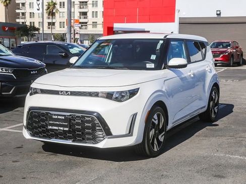 Certified 2025 Kia Soul GT-Line image 5