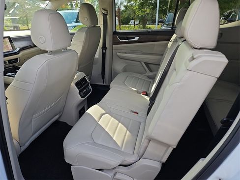 New 2026 Volkswagen Atlas SEL image 24