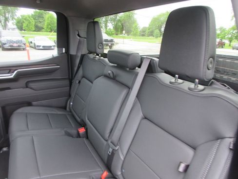 New 2026 GMC Sierra 1500 SLT w/ SLT Convenience Package AWD/4WD image 13