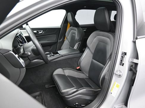 Used 2024 Volvo V60 T8 Polestar w/ Protection Package Premier image 11