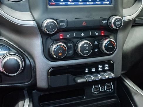 Used 2020 RAM 1500 Big Horn AWD/4WD image 19