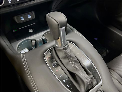 New 2026 Honda HR-V EX-L image 13