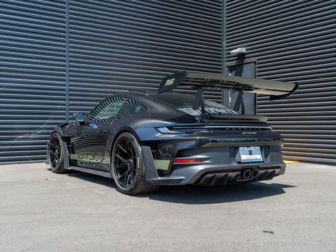 Used 2024 Porsche 911 GT3 RS RWD image 3