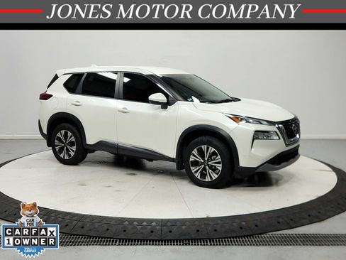 Used 2023 Nissan Rogue SV FWD image 1