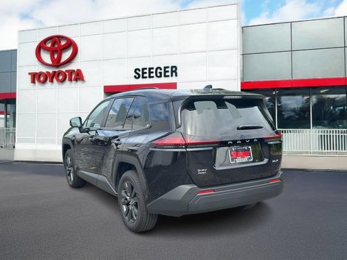 Used 2026 Toyota RAV4 XLE Premium AWD/4WD image 9
