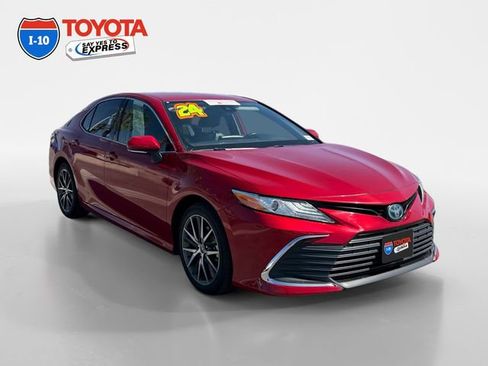 Certified 2024 Toyota Camry XLE FWD image 7