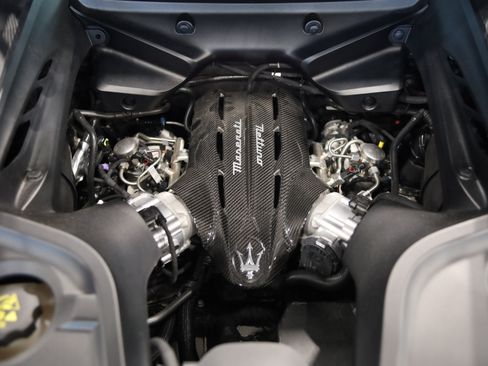 Used 2022 Maserati MC20 Coupe RWD image 39