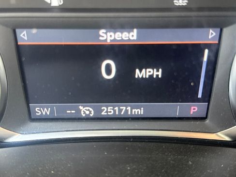 Used 2024 Chevrolet Equinox RS w/ RS Leather Package AWD/4WD image 20