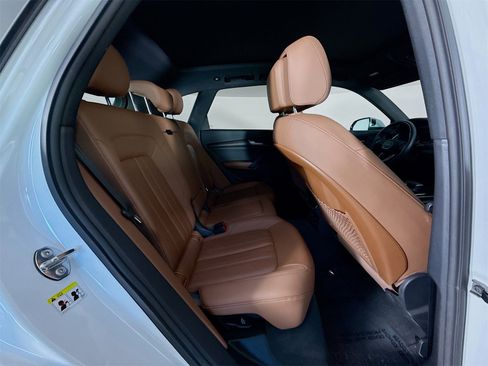 Certified 2023 Audi Q5 2.0T Premium w/ Convenience Package image 27