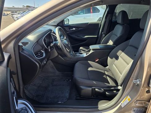 Used 2024 Chevrolet Malibu LS image 14