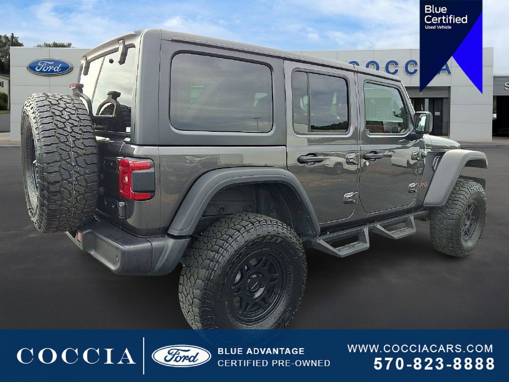 Used 2018 Jeep Wrangler Unlimited Rubicon AWD/4WD image 4