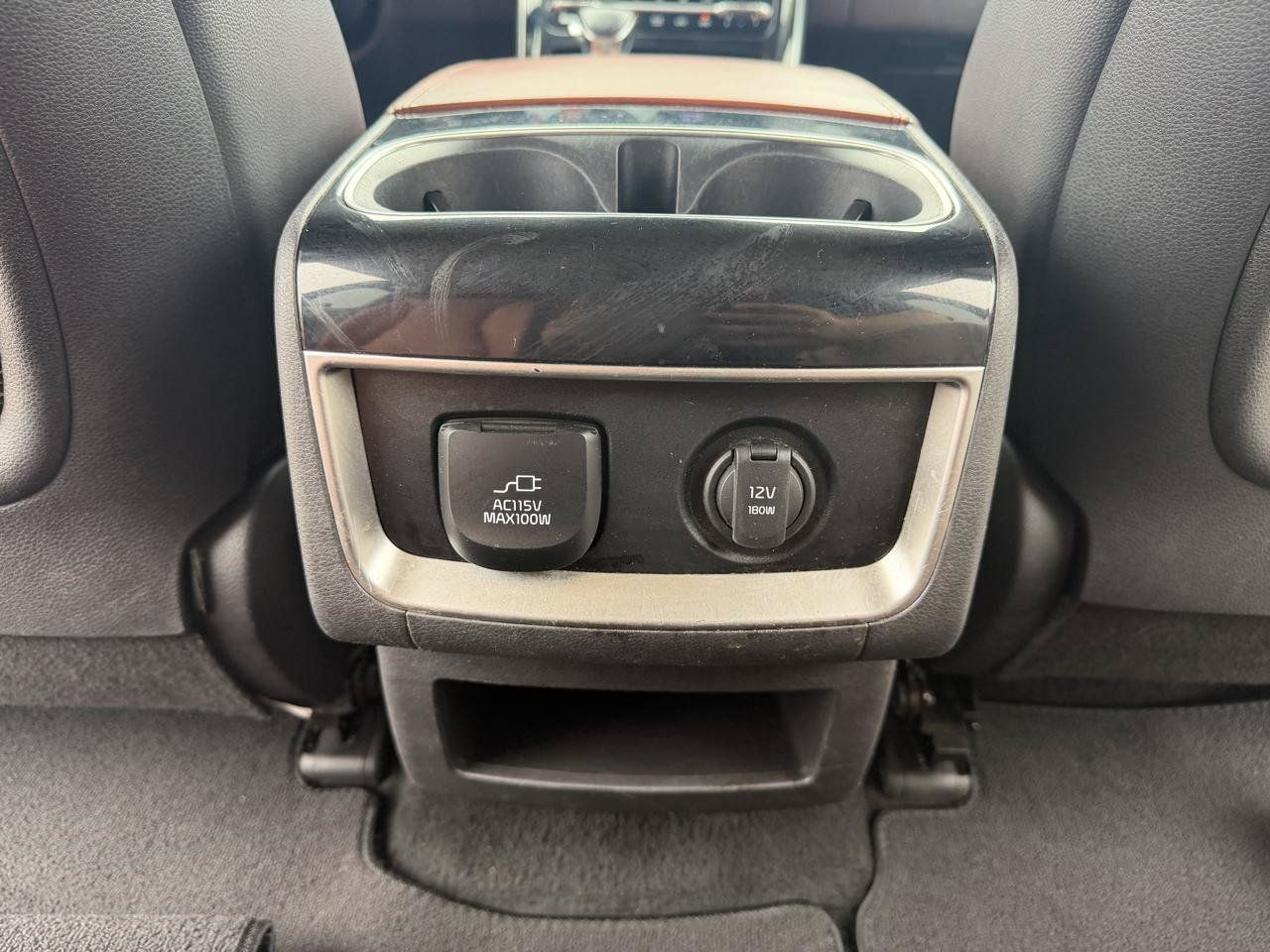 Used 2022 Kia Carnival SX Prestige FWD image 19