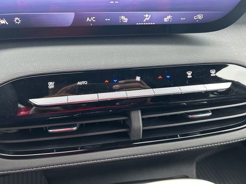 New 2026 Buick Enclave Preferred image 30