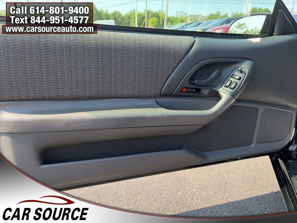 Used 1998 Chevrolet Camaro LT w/ Preferred Equipment Group 2 RWD image 13