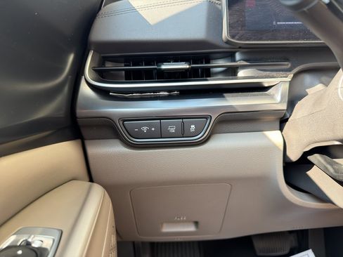 Certified 2026 Kia Carnival LXS FWD image 29