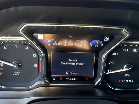 Used 2020 GMC Sierra 1500 AT4 w/ Technology Package image 29