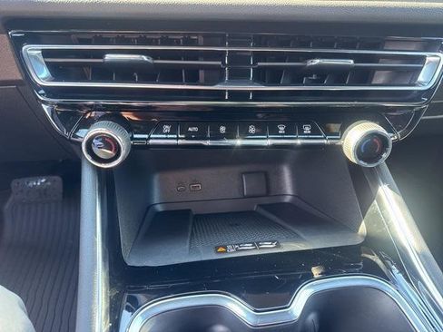 New 2026 Chevrolet Traverse LT w/ LPO, Floor Liner Package image 15