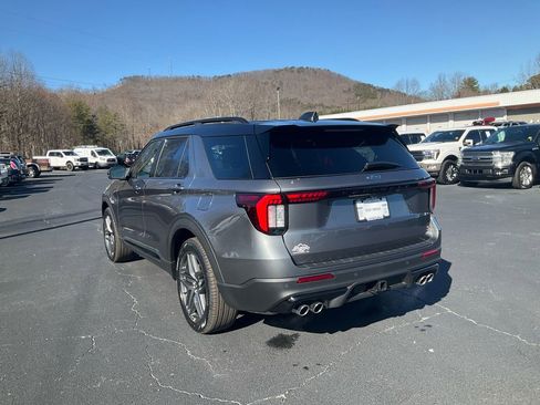 New 2026 Ford Explorer ST AWD/4WD image 7