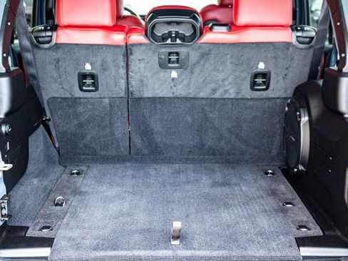 Used 2024 Jeep Wrangler Unlimited Rubicon 392 w/ Dual Top Group image 5