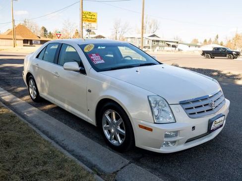 Used 2006 Cadillac STS V8 w/ Preferred Equipment Group image 3