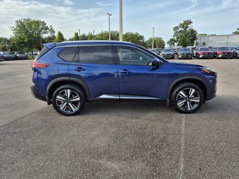 Certified 2023 Nissan Rogue SL w/ SL Premium Package AWD/4WD image 9