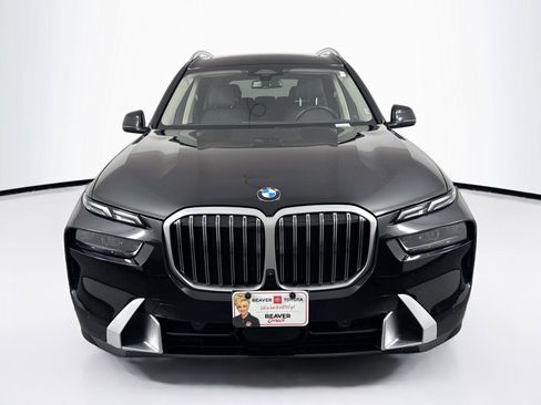 Used 2025 BMW X7 xDrive40i AWD/4WD image 9