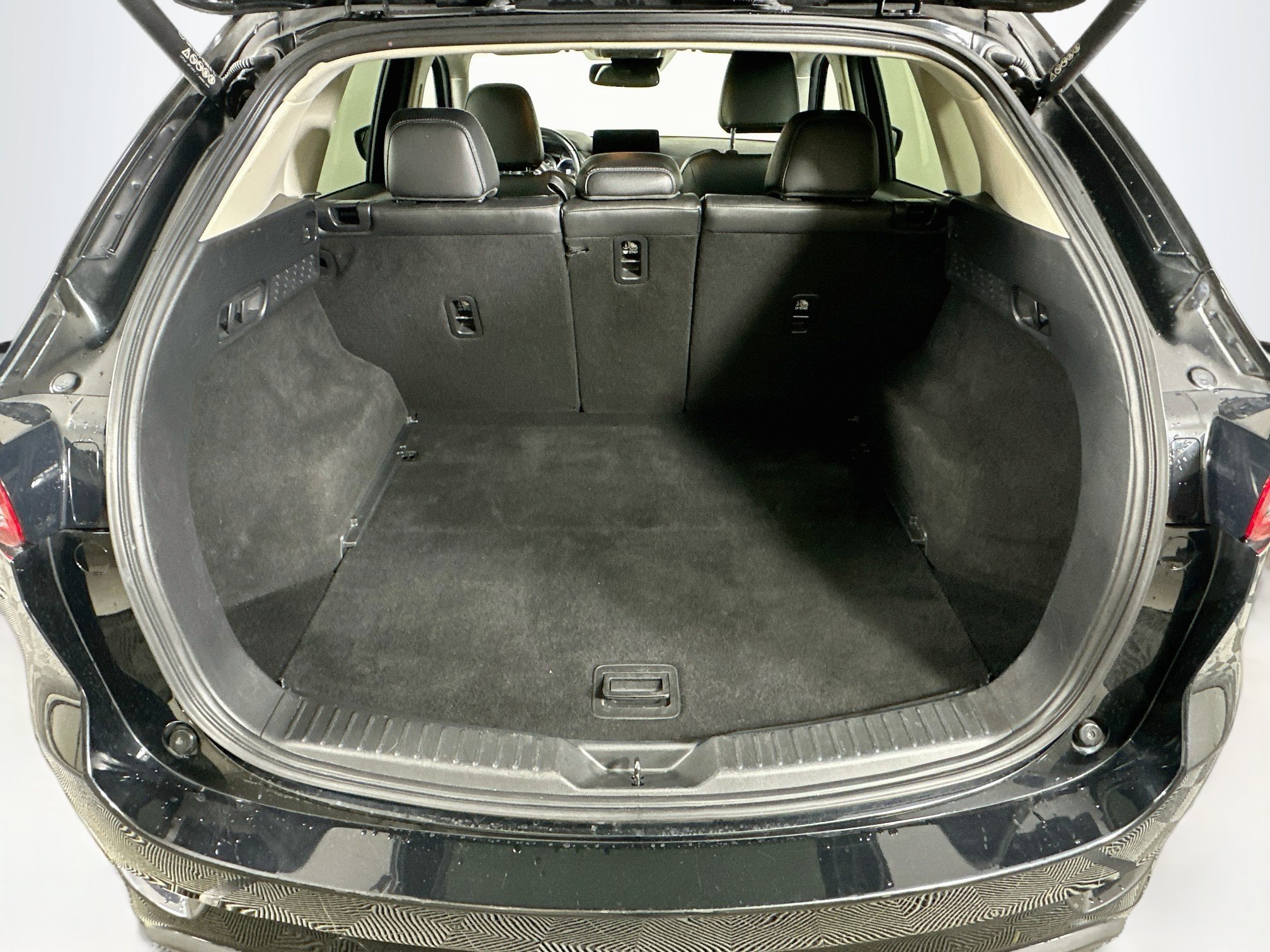 Used 2025 MAZDA CX-5 AWD 2.5 S w/ Preferred Package image 29