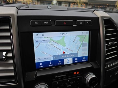 Used 2020 Ford F450 Platinum w/ Camper Package image 37