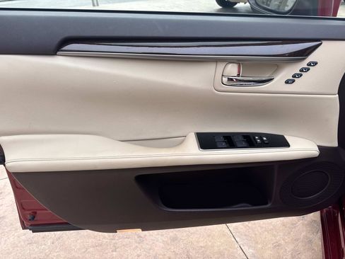 Used 2017 Lexus ES 350 image 18