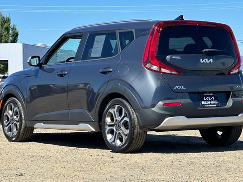 Used 2022 Kia Soul X-Line FWD image 7