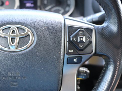 Used 2017 Toyota Tacoma SR5 w/ Tow Package AWD/4WD image 17