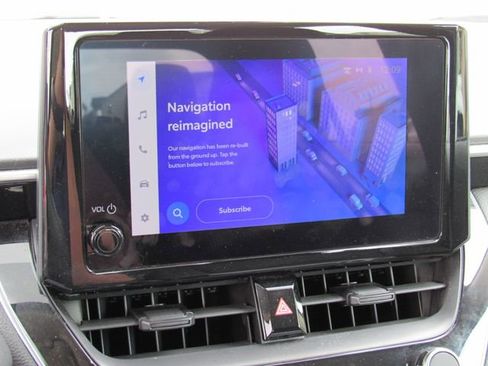 Used 2024 Toyota Corolla LE FWD image 22