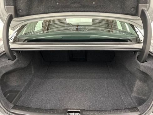 Used 2025 Volvo S60 B5 Core FWD image 20