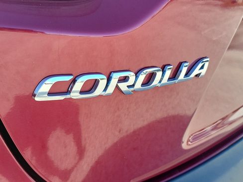 Used 2024 Toyota Corolla SE FWD image 11
