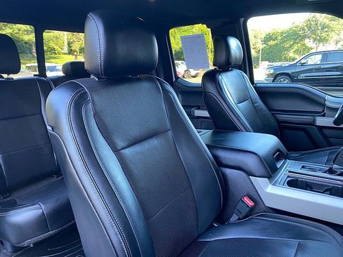 Used 2016 Ford F150 Lariat w/ Equipment Group 502A Luxury AWD/4WD image 33