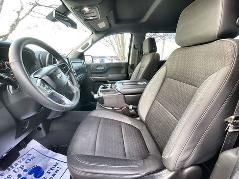 Used 2022 Chevrolet Silverado 1500 LT image 19