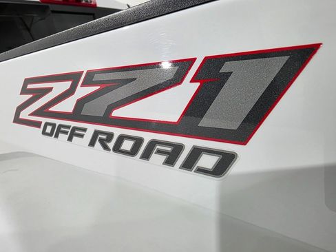 Used 2022 Chevrolet Colorado Z71 image 31