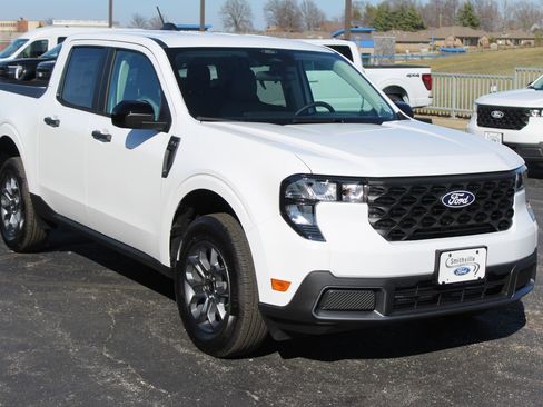 New 2026 Ford Maverick XLT w/ XLT Luxury Package AWD/4WD image 9