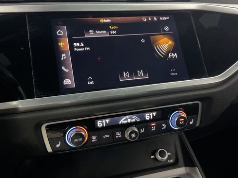 Used 2022 Audi Q3 2.0T Premium Plus image 24