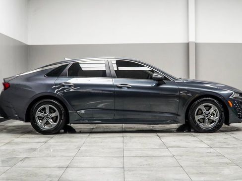 Used 2022 Kia K5 LXS image 6