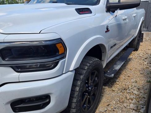 Used 2020 RAM 2500 Laramie w/ Night Edition AWD/4WD image 15