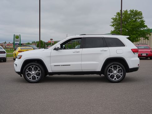 Used 2019 Jeep Grand Cherokee Limited w/ Luxury Group II AWD/4WD image 6