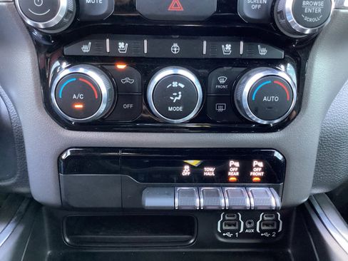 Used 2021 RAM 1500 Laramie w/ Night Edition image 24