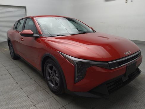 Used 2025 Kia K4 FWD image 13