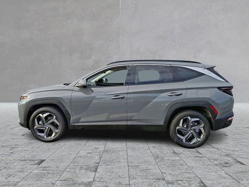 Certified 2024 Hyundai Tucson Limited AWD/4WD image 7